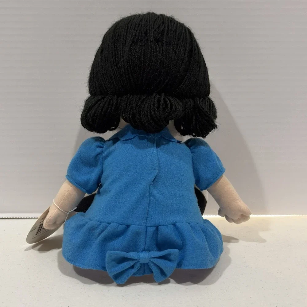 Madame Alexander Lucy Van Pelt Peanuts cloth doll 14